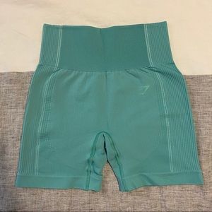 Gymshark ultra seamless shorts in green sz S